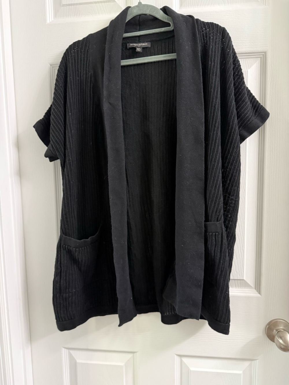 Banana Republic Knit Black Short Sleeve Cardigan Sweater with Pockets Size M/L